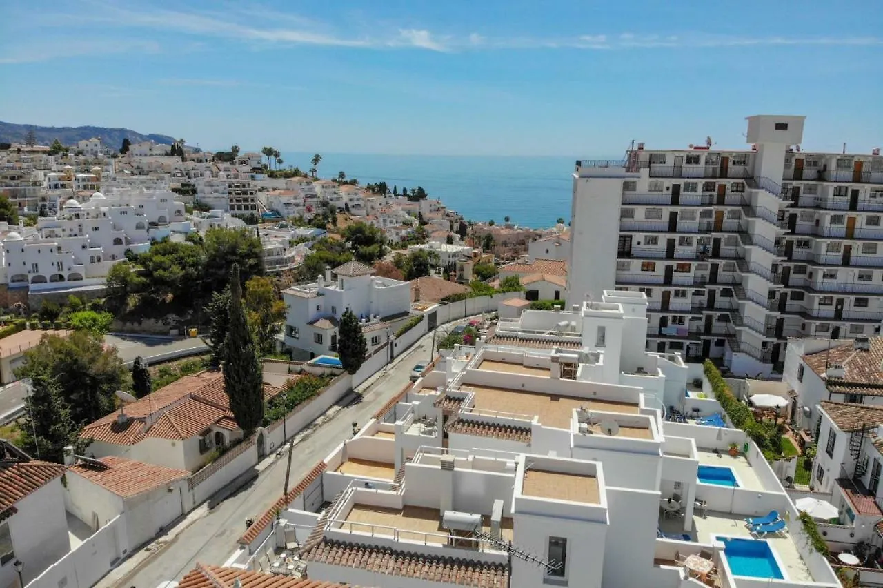Nerja Paradise Rentals - Villa Topaz España